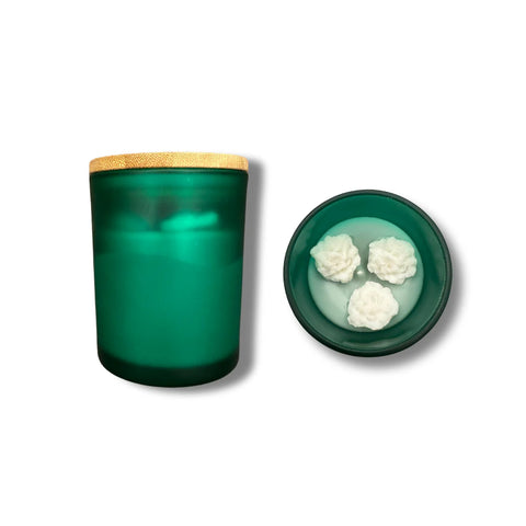 LightAway Green Rose Petal Infused Cup Candle